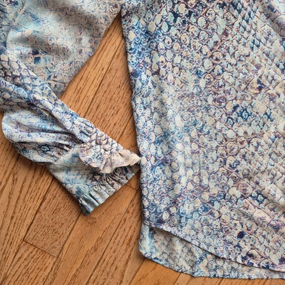 7 For All Mankind Ruffle Cuff Blouse in Pink Snake Print Cuffed Blouse Small - Picture 6 of 12